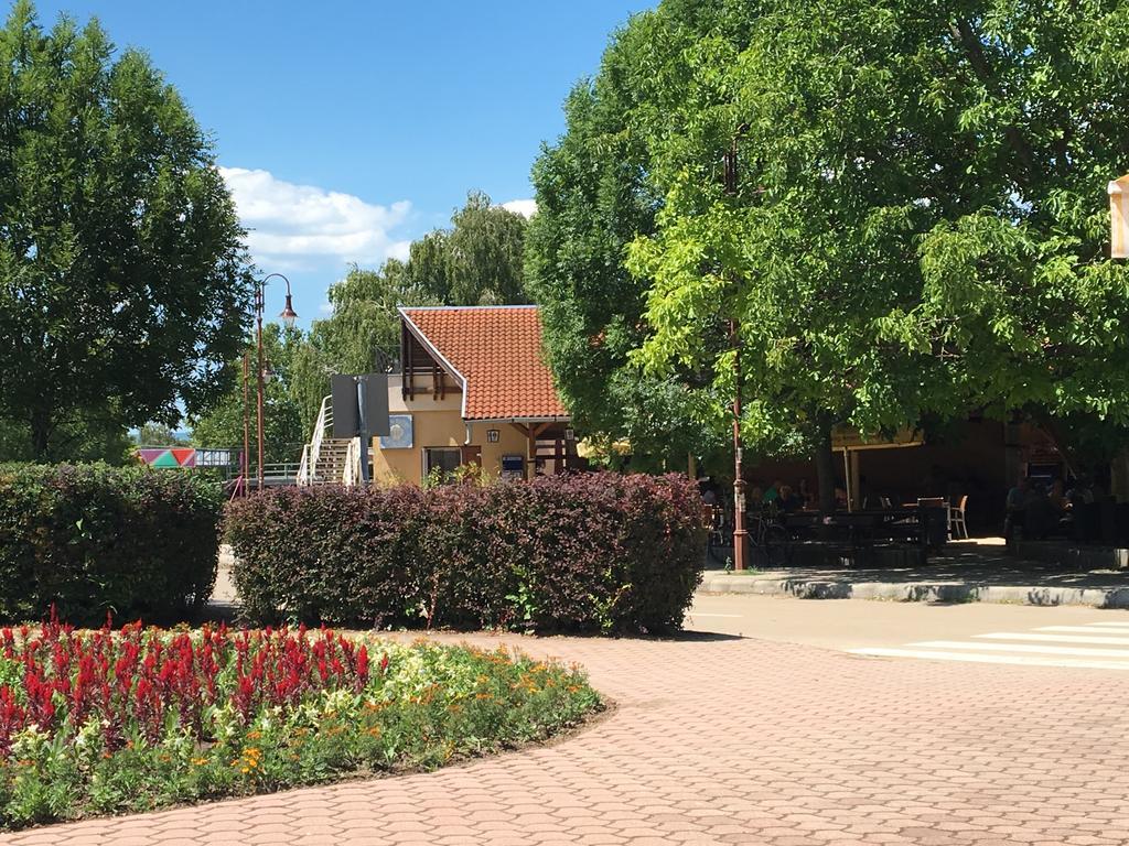 Residence At Lake Balaton Siófok Extérieur photo